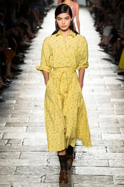 Look 71